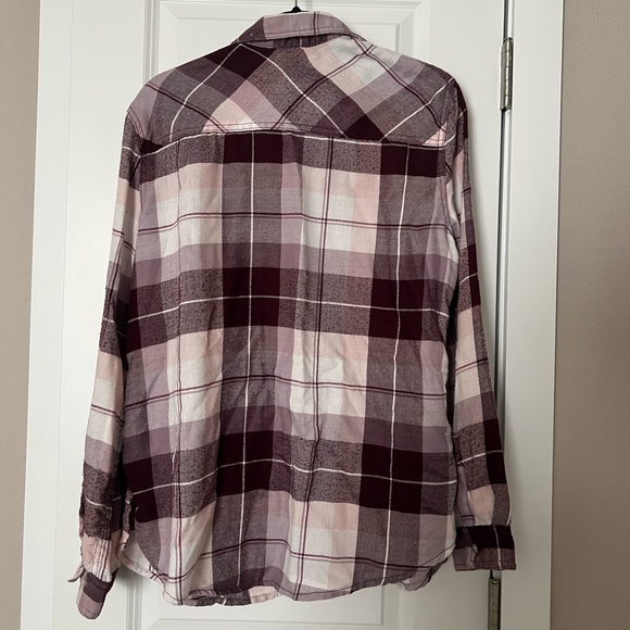 Garage Women’s Flannel Shirt - Picture 2 of 4